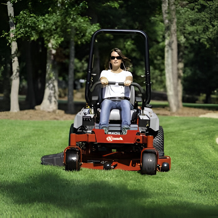 Exmark Radius E-Series 24.5 HP Exmark 708CC w/52 UltraCut